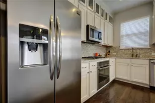 912 Sugaree Ave, Austin, TX 78757 - Photo 6