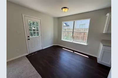 1555 Parkfield Circle, Round Rock, TX 78664 - Photo 6