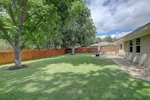 1902 E 18th St, Georgetown, TX 78626 - Photo 38