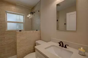 1902 E 18th St, Georgetown, TX 78626 - Photo 14