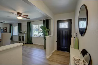 1902 E 18th Street, Georgetown, TX 78626 - Photo 12