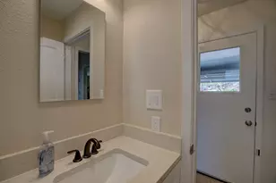 1902 E 18th St, Georgetown, TX 78626 - Photo 28