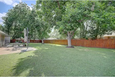 1902 E 18th Street, Georgetown, TX 78626 - Photo 40