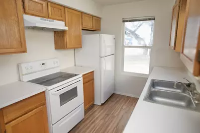 8804 Piney Point Drive #B, Austin, TX 78729 - Photo 4