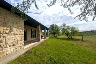 1644 Co Rd 139, Hutto, TX 78634 - Photo 20