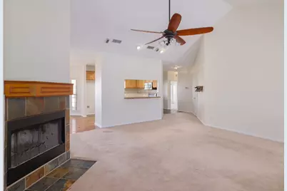 216 West Oak Loop, Cedar Creek, TX 78612 - Photo 8