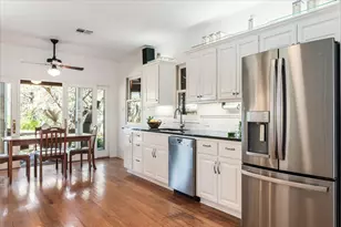 8300 Spanish Oak Cir, Austin, TX 78737 - Photo 10