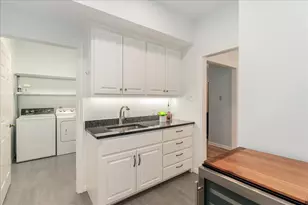 8300 Spanish Oak Cir, Austin, TX 78737 - Photo 16