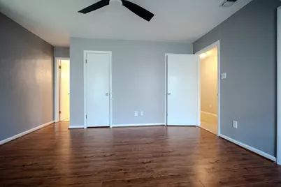 210 Loesch Drive, Elgin, TX 78621 - Photo 18