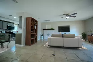 210 Loesch Dr, Elgin, TX 78621 - Photo 20