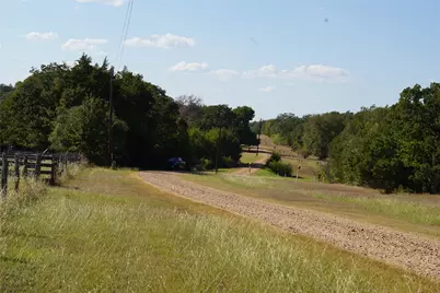 1135 Private Road 7039, Lexington, TX 78947 - Photo 10