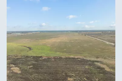 2884 Political Road, Lockhart, TX 78644 - Photo 6