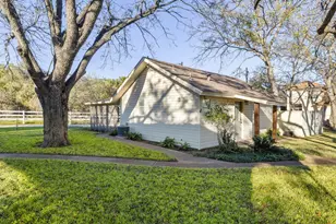 1922 Purple Sage Ln, Kingsland, TX 78639 - Photo 12