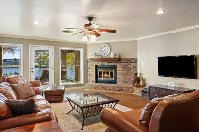 1922 Purple Sage Lane, Kingsland, TX 78639 - Photo 16