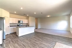 19507 Cloudy Bay Dr, Pflugerville, TX 78660 - Photo 4