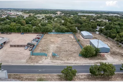 1004 S West Drive, Leander, TX 78641 - Photo 4