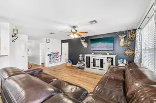 301 Bird Dog Bend, Bastrop, TX 78602 - Photo 8