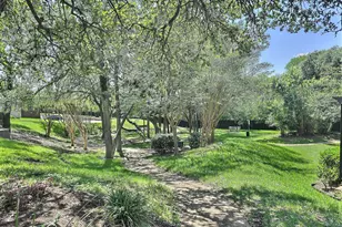1015 E Yager Ln, Austin, TX 78753 - Photo 14