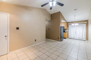 1015 E Yager Ln, Austin, TX 78753 - Photo 18