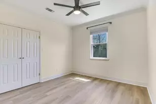 5405 Manor Rd, Austin, TX 78723 - Photo 10