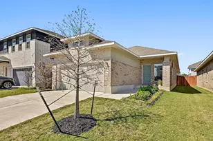 204 Grey Slate Ave, Marble Falls, TX 78654 - Photo 2