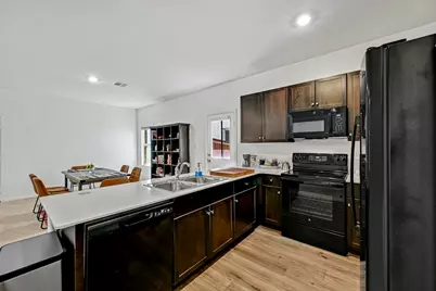 204 Grey Slate Avenue, Marble Falls, TX 78654 - Photo 12