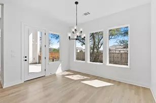 304 Barnstorm Ln, Georgetown, TX 78628 - Photo 22