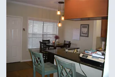 915 W 23rd Street #211, Austin, TX 78705 - Photo 10