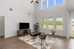 705 Coyote Crk Wy, Kyle, TX 78640 - Photo 4