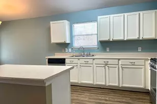 289 Lake Washington Dr, Kyle, TX 78640 - Photo 6