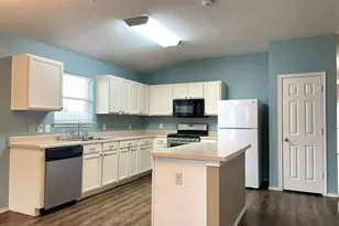 289 Lake Washington Dr, Kyle, TX 78640 - Photo 8