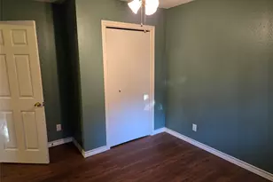 3211 Harpers Ferry Ln, Austin, TX 78745 - Photo 16