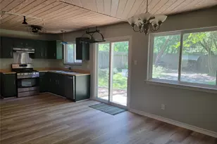 3211 Harpers Ferry Ln, Austin, TX 78745 - Photo 10