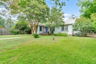 1206 Ruth Ave, Austin, TX 78757 - Photo 1