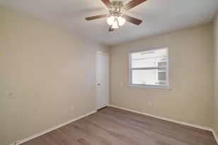 418 Linden St, Bastrop, TX 78602 - Photo 18