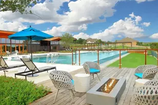 321 Cumberland Cv, Georgetown, TX 78628 - Photo 38