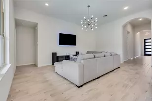 7705 Pace Ravine Dr, Lago Vista, TX 78645 - Photo 4