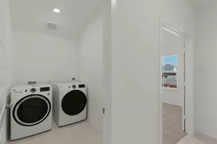 13832 Scarlett Song Dr, Elgin, TX 78621 - Photo 4