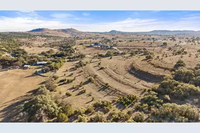 885 Stanton Road, Johnson City, TX 78636 - Photo 10