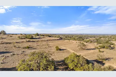 885 Stanton Road, Johnson City, TX 78636 - Photo 6