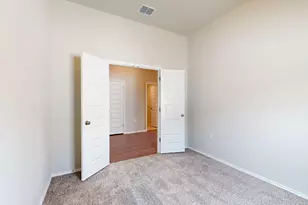 9200 Corvallis Dr, Austin, TX 78747 - Photo 26