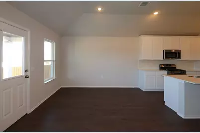 9200 Corvallis Drive, Austin, TX 78747 - Photo 6