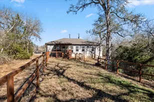 209 Iva Ln, Bastrop, TX 78602 - Photo 8