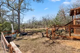 209 Iva Ln, Bastrop, TX 78602 - Photo 6