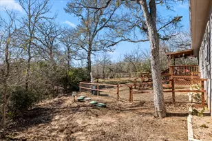 209 Iva Ln, Bastrop, TX 78602 - Photo 24