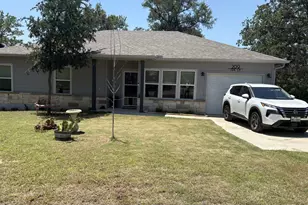209 Iva Ln, Bastrop, TX 78602 - Photo 4