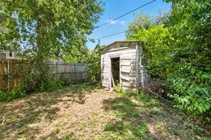 3709 Tower View Ct, Austin, TX 78723 - Photo 8