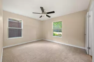 2611 East Side Dr, Austin, TX 78704 - Photo 26