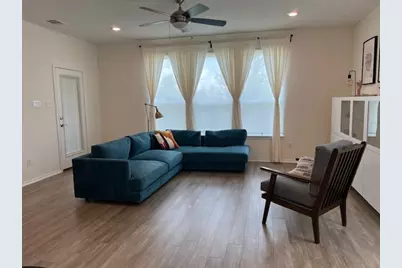 270 Kat Garnet Drive, Kyle, TX 78640 - Photo 8