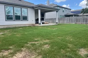 270 Kat Garnet Dr, Kyle, TX 78640 - Photo 20